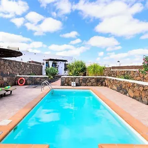 https://el-caserio-de-guime.puertodelcarmen-hotels.org